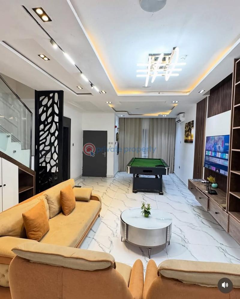 4 bedroom House For Sale Katampe Main Abuja Phase 2  - 2