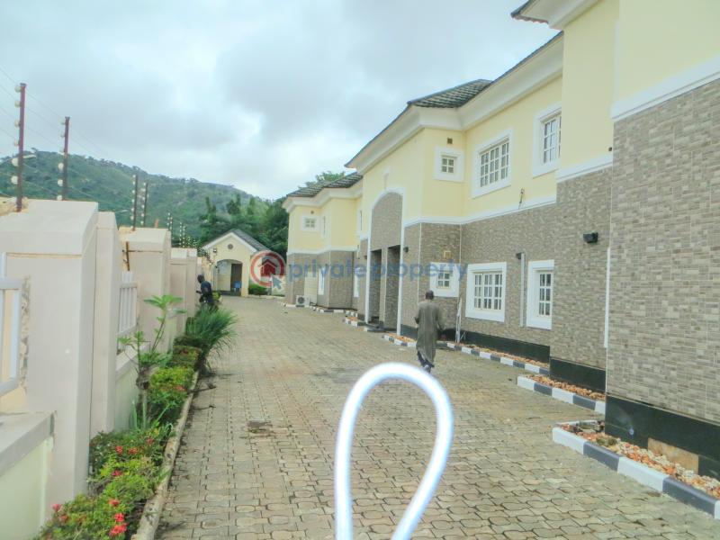 4 bedroom Block Of Flats For Rent Guzape Abuja Phase 1  - 1