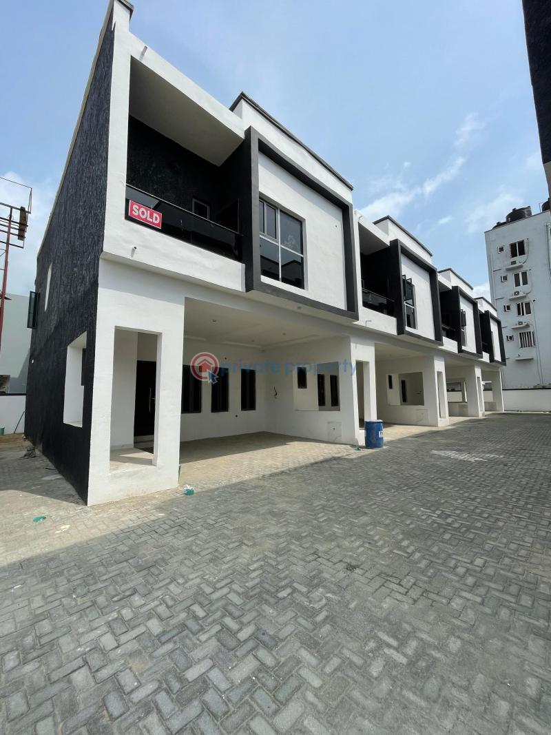 4 bedroom Terrace For Sale New Road Igbo Efon Lekki Lagos - 0