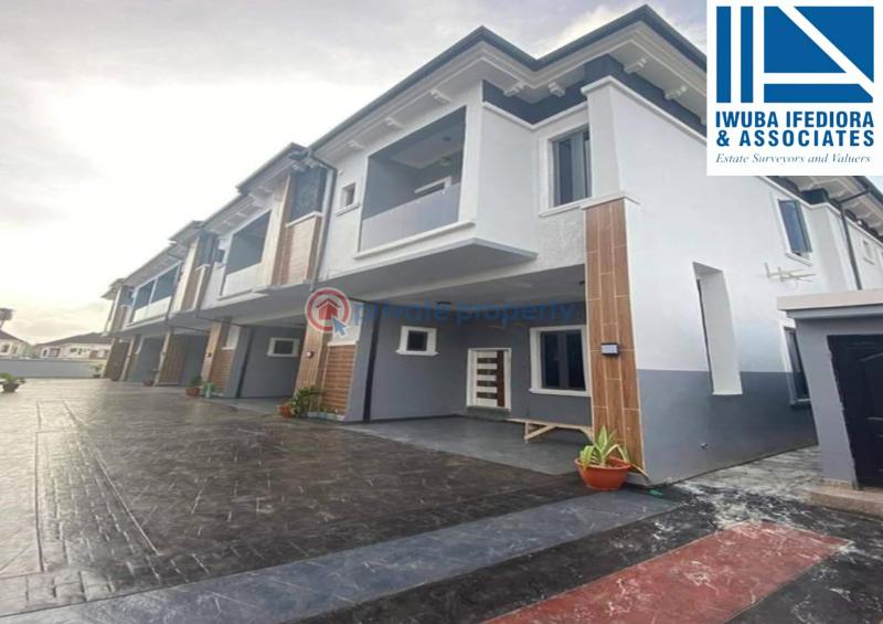 4 bedroom Terraced Duplex For Sale Chevron Drive, Lekki, Lagos State. Chevron Drive Lekki Lagos