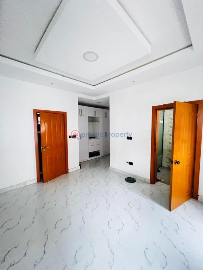 3 bedroom Semi detached Duplex For Rent Gra Phase 2 Ogudu GRA Lagos - 2