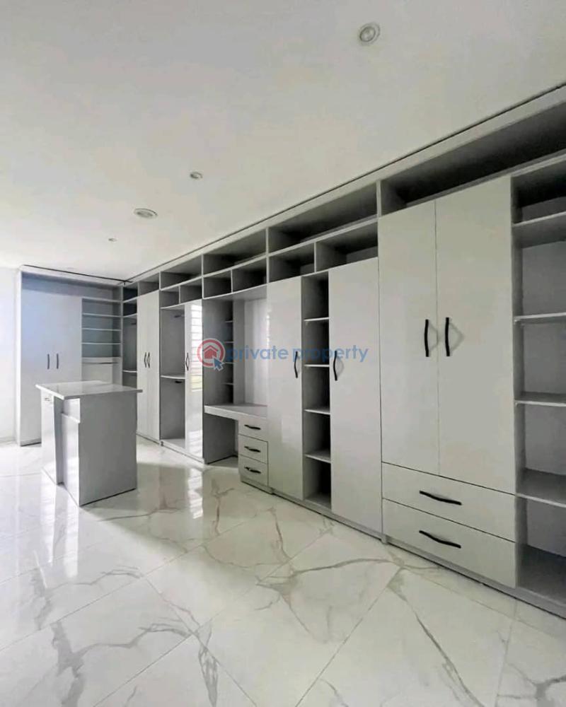 5 bedroom Duplex For Sale Osapa London Lekki Lagos - 9