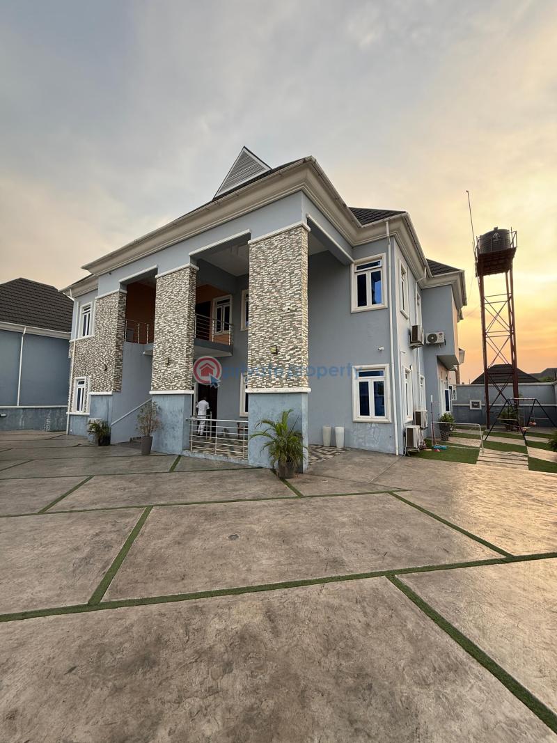 5 bedroom Maisonette For Sale Aerodrome Gra Samonda Ibadan Oyo - 0
