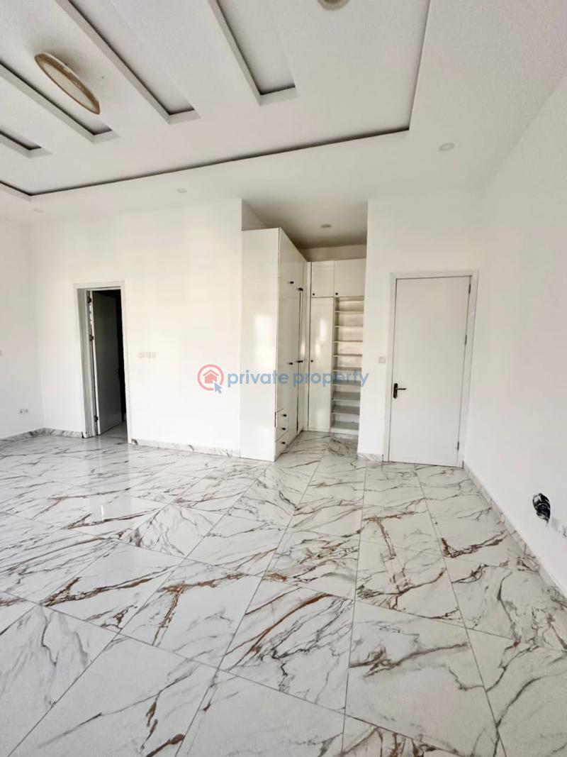 1 bedroom Shared Apartment For Rent Osapa London Lekki Lagos - 3