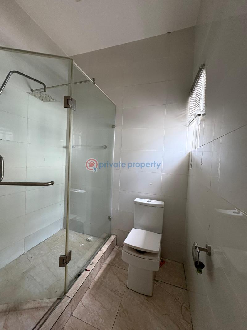 Luxury masters bedroom - 2 1 bedroom Shared Apartment For Rent Nice Estate Along Lekki Expressway Lagos - 2