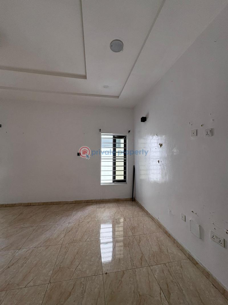 Luxury masters bedroom - 8 1 bedroom Shared Apartment For Rent Nice Estate Along Lekki Expressway Lagos - 8