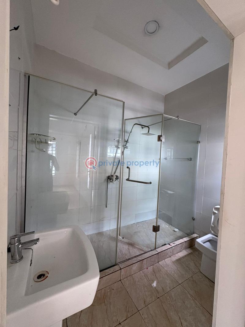 Luxury masters bedroom - 5 1 bedroom Shared Apartment For Rent Nice Estate Along Lekki Expressway Lagos - 5
