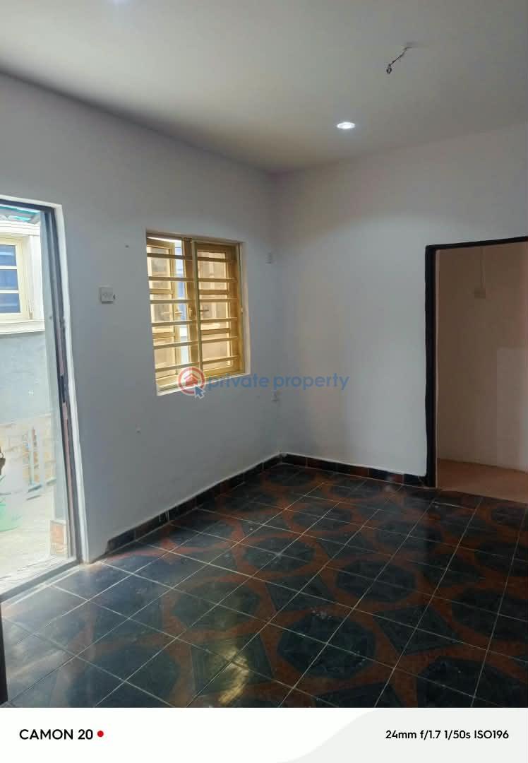 1 bedroom Mini Flat For Rent Off Elebiju Off Demurin Road Ketu Ketu Kosofe/Ikosi Lagos - 3