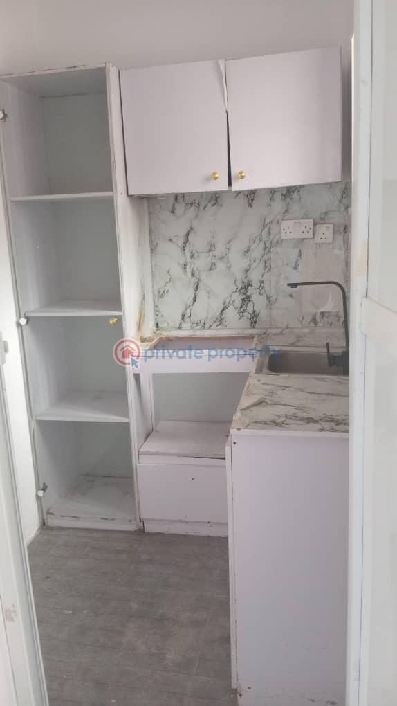 1 bedroom Mini Flat For Rent Off Emma Abimbola Street Lekki Phase 1 Lagos - 3