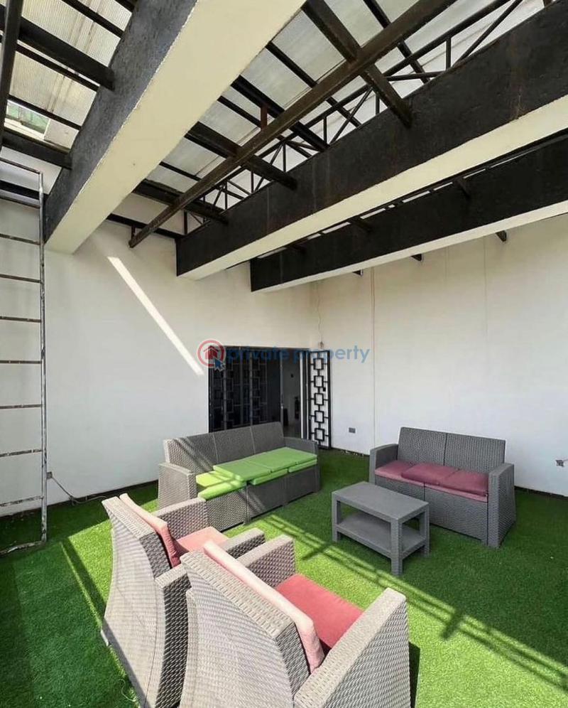 5 bedroom Detached Duplex For Sale Guzape Abuja Phase 1  - 2