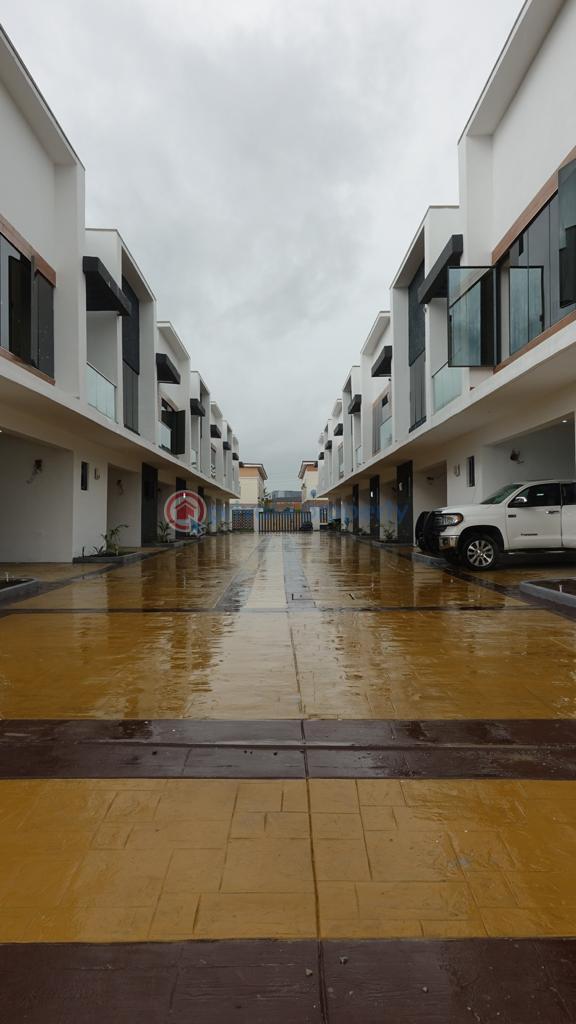 4 bedroom Terraced Duplex For Rent Ogombo Ajah Lagos - 0