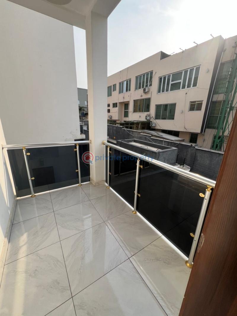 5 bedroom Detached Duplex For Sale Magodo GRA Phase 2 Kosofe/Ikosi Lagos
