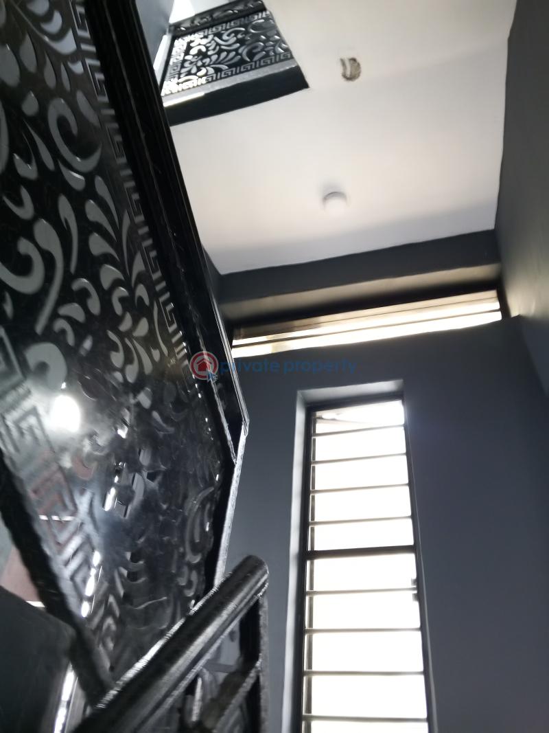2 bedroom Block Of Flats For Rent Divine Avenue Bucknor Estate Bucknor Estate Isolo Lagos - 1