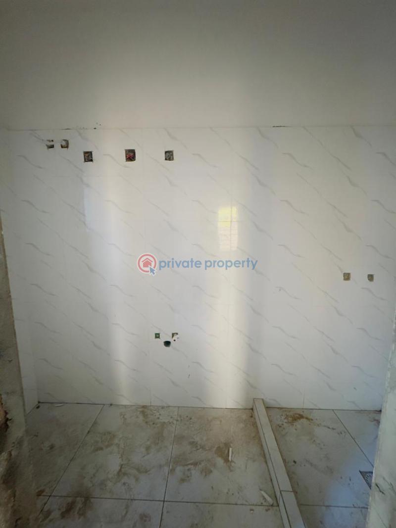 3 bedroom Block Of Flats For Sale Yaba Lagos - 3