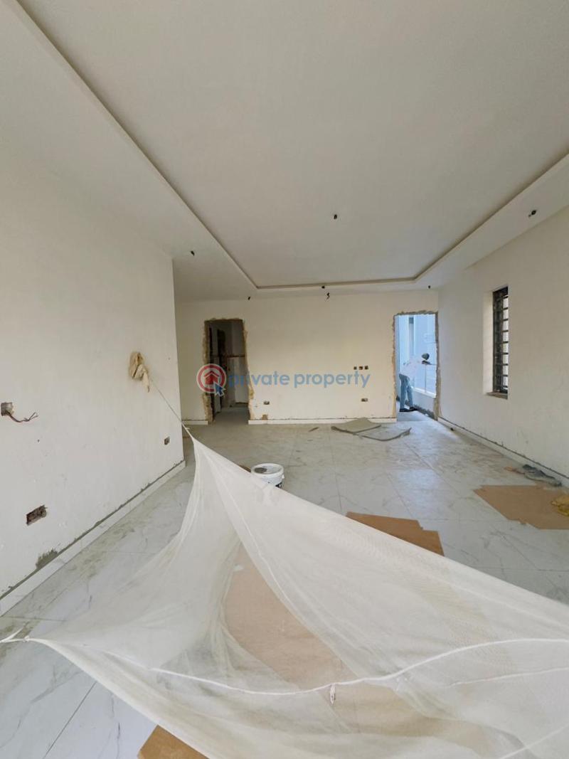 3 bedroom Block Of Flats For Sale Yaba Lagos - 4