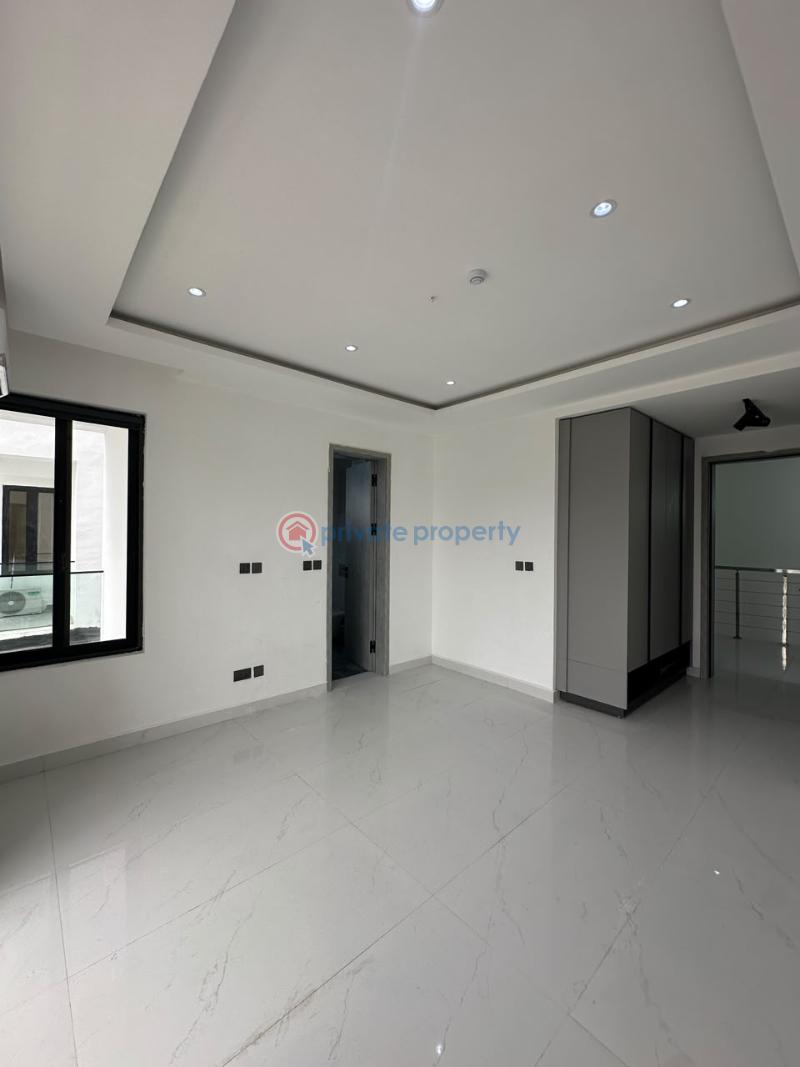4 bedroom Shared Apartment For Rent Ikoyi Lagos - 3