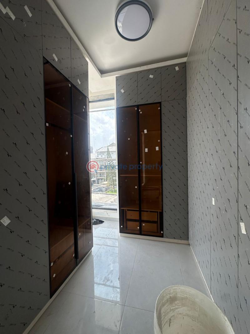 5 bedroom Detached Duplex For Sale Banana Island Ikoyi Lagos - 17
