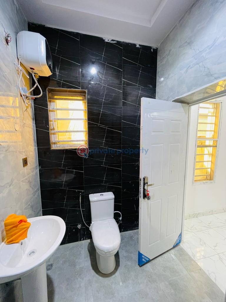 Flat & Apartment For Rent Adjacent Lagos Business School Abraham Adesanya Ajah Lagos - 8