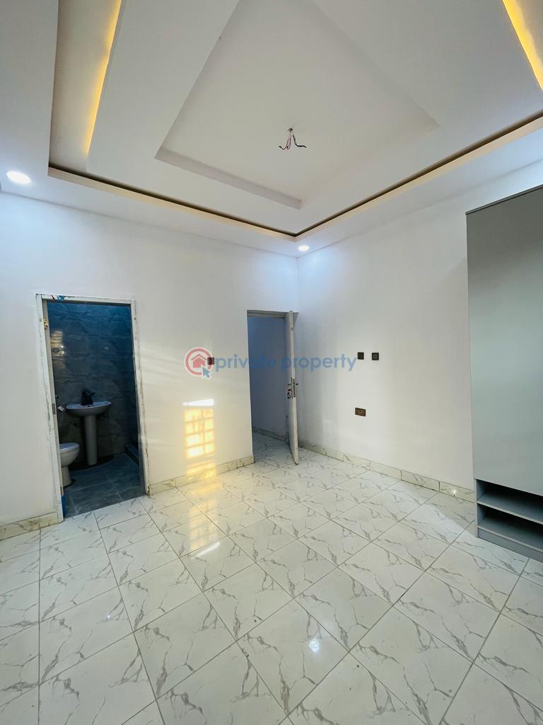 Flat & Apartment For Rent Adjacent Lagos Business School Abraham Adesanya Ajah Lagos - 1