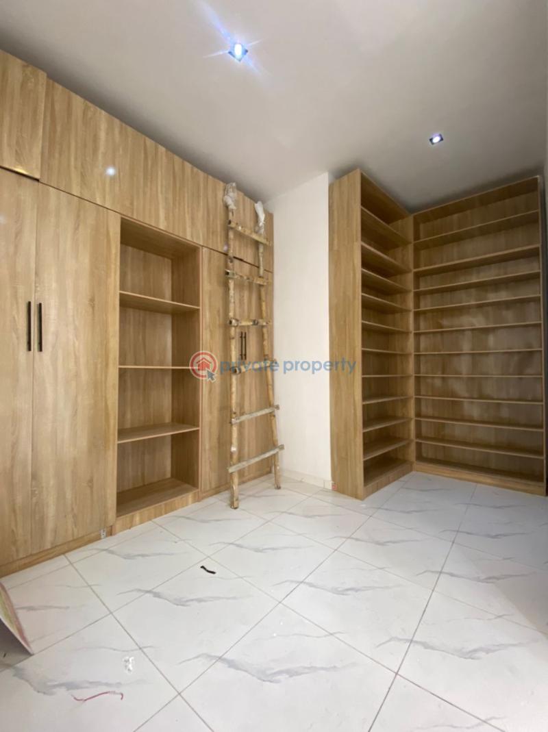 4 bedroom Semi detached Duplex For Sale Thomas Estate Ajah Lagos - 5