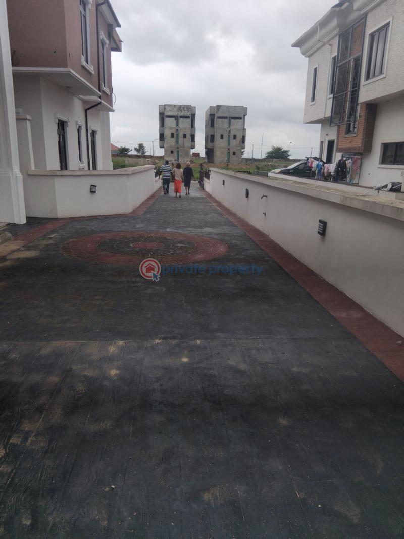5 bedroom Detached Duplex For Sale Sangotedo Ajah Lagos - 4