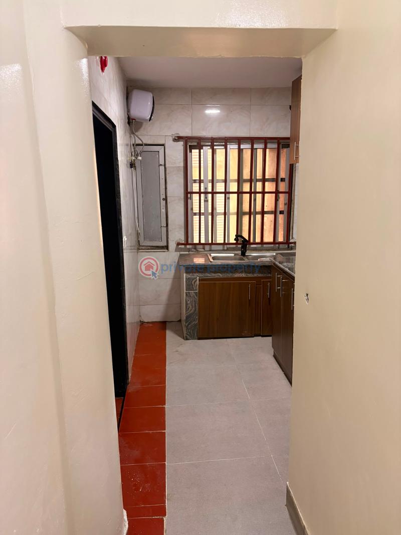 1 bedroom Mini Flat For Rent Victoria Island Lagos - 6