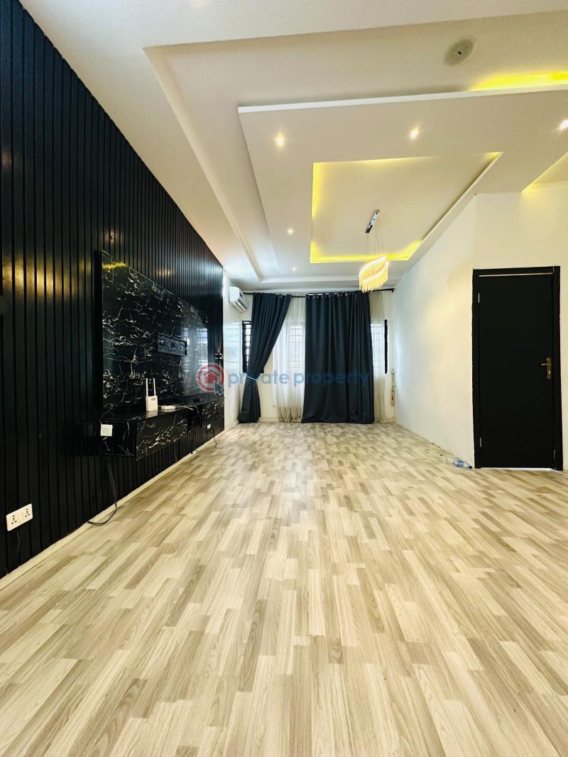 Flat & Apartment For Rent Dpk Estate, Orchid Roa Along Lekki Expressway Lagos - 10