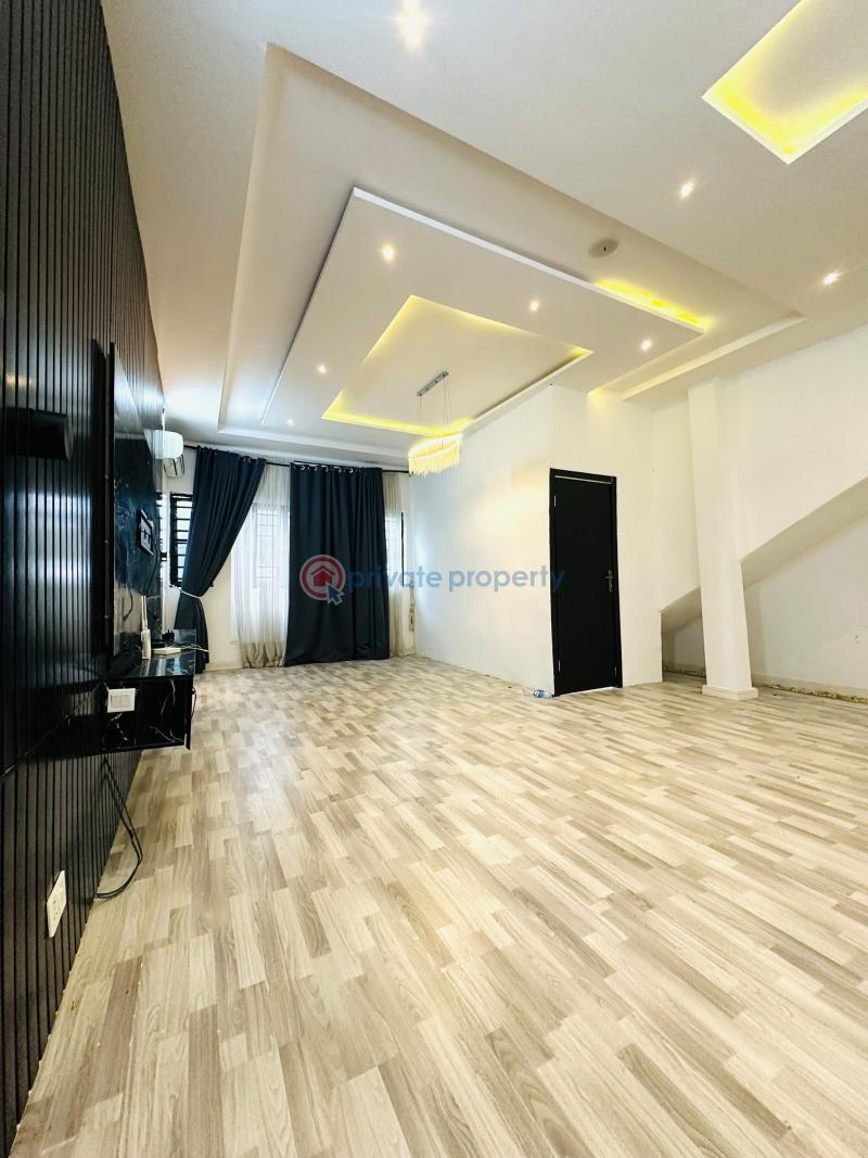 Flat & Apartment For Rent Dpk Estate, Orchid Roa Along Lekki Expressway Lagos - 9