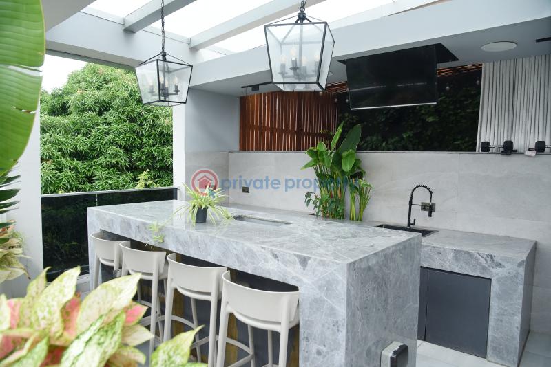 5 bedroom Flat & Apartment For Sale Adeola Odeku Victoria Island Lagos - 0