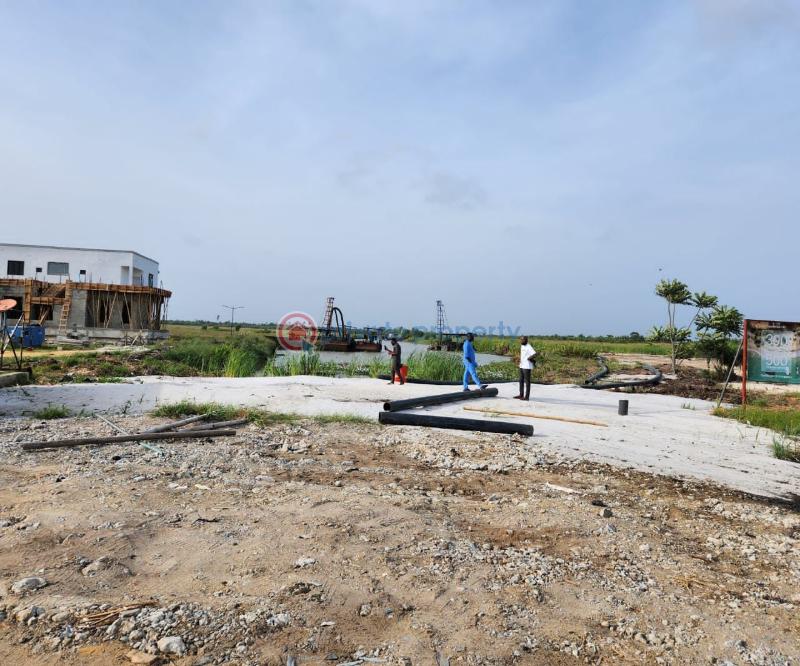 Land For Sale Crown Estate Emperor Estate Novare Shoprite Mall Lagos Business School Thesaurus Bay Jetty Omu Creek Pelican Resort Lagos Island  - 1