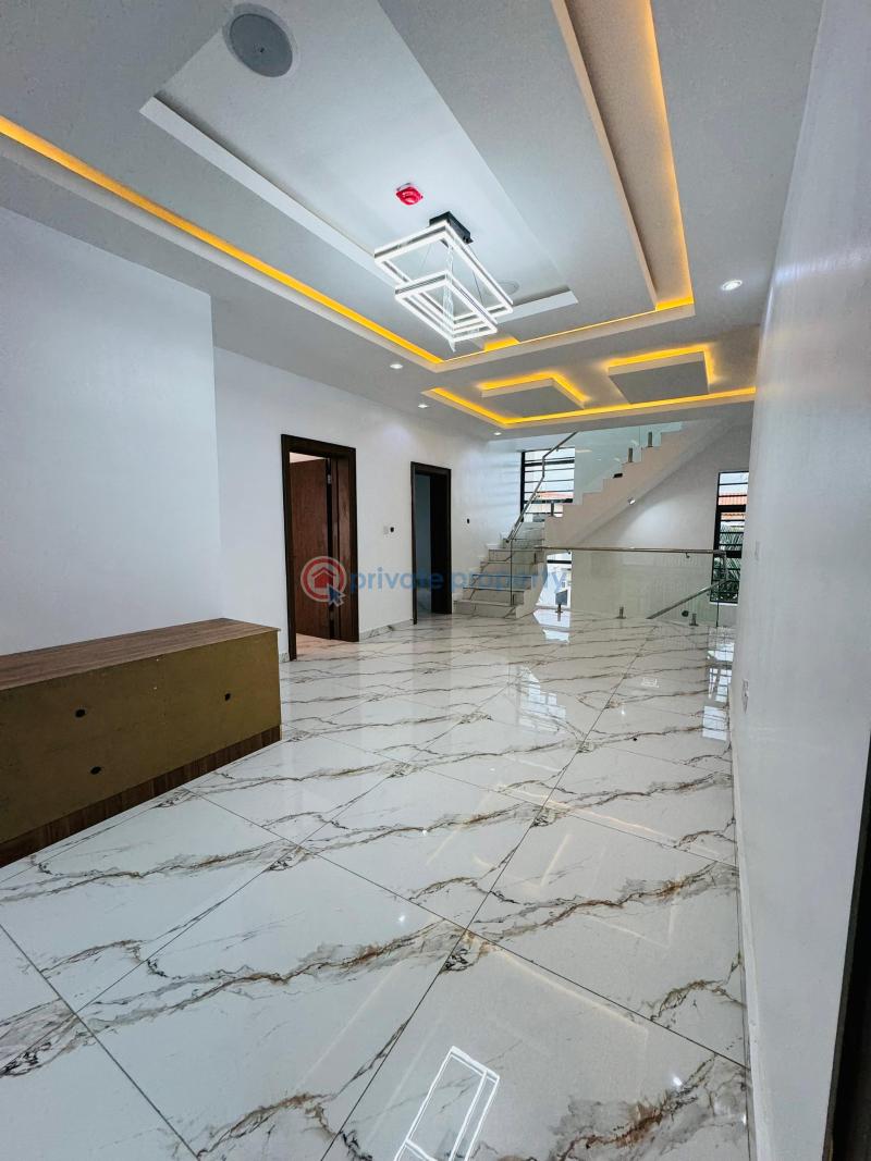5 bedroom Detached Duplex For Sale Omole Phase 2 Ikeja Lagos - 15