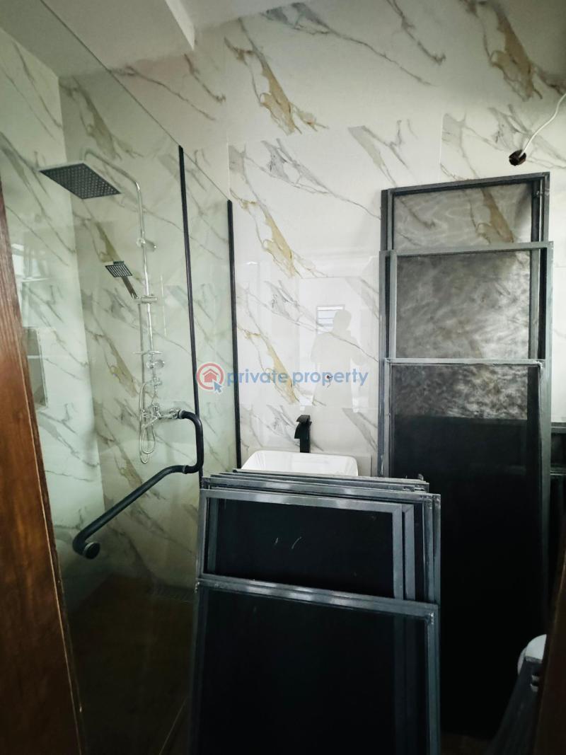 5 bedroom Detached Duplex For Sale Omole Phase 2 Ikeja Lagos - 10