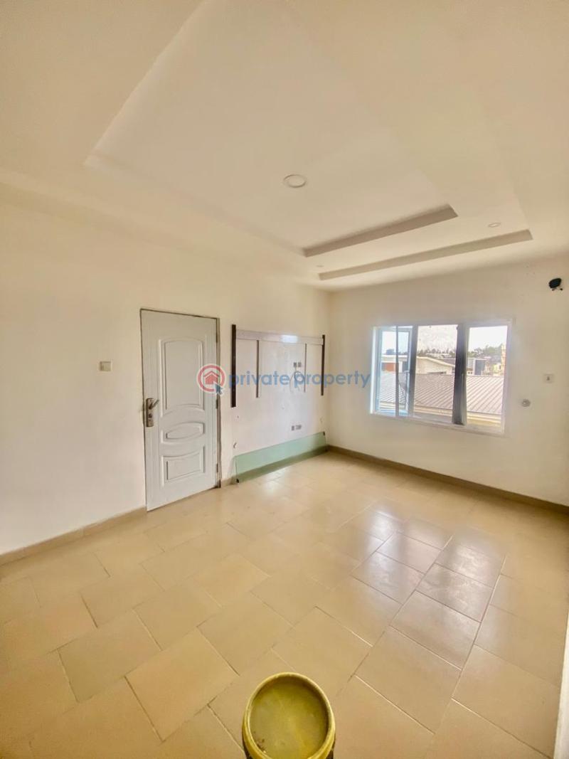 1 bedroom Mini Flat For Sale Buenevista Estate Off Orchid Road Lekki Lagos - 18
