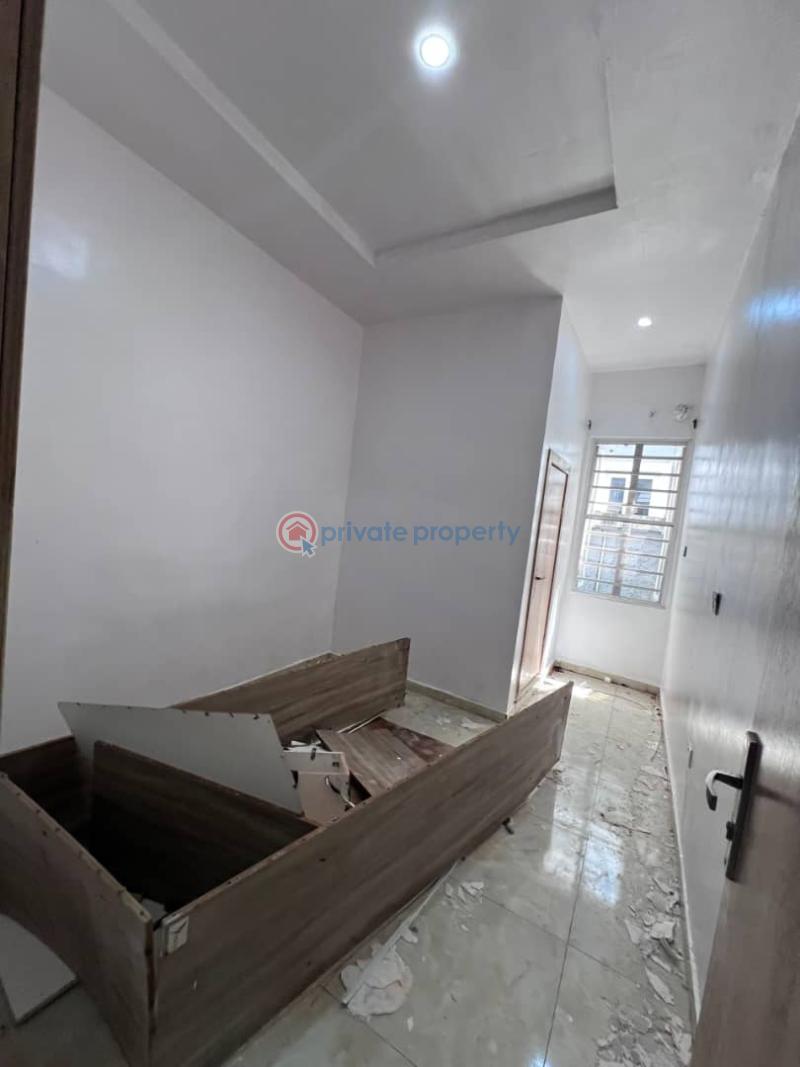 1 bedroom Mini Flat For Rent Royal Pine Estate Orchid Road Lekki Lagos - 2