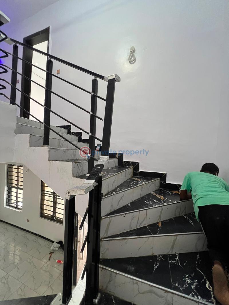 1 bedroom Shared Apartment For Rent Salem Ikate Off Blenco Supermarket Ikate Elegushi Lekki Lagos - 2
