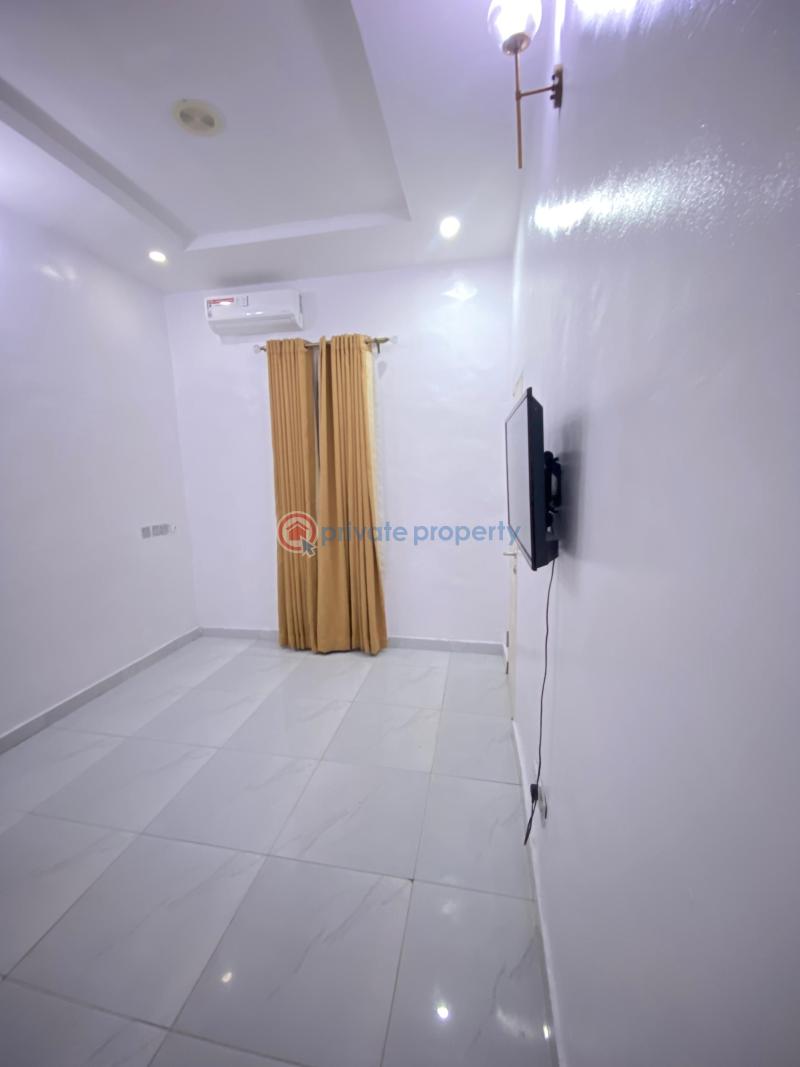 1 bedroom Shared Apartment For Rent Chevron Drive Lekki Lagos - 3