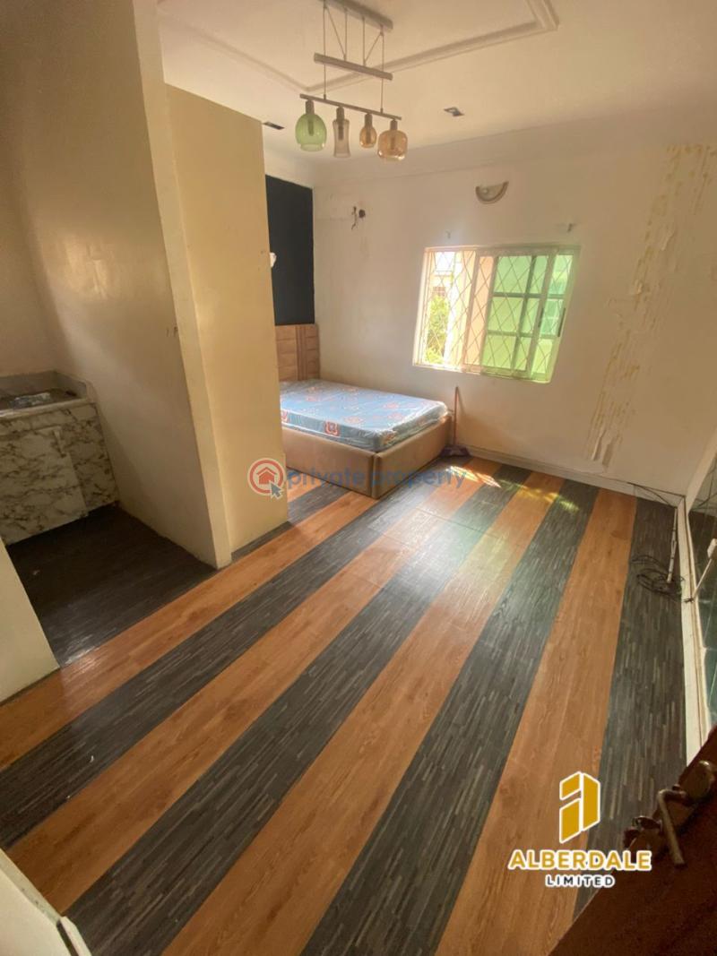 Self Contain For Rent Lekki Phase 1 Lagos - 0