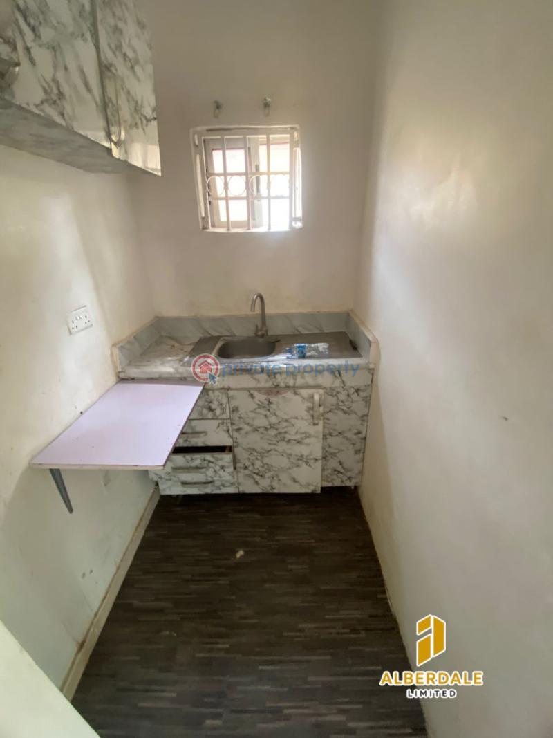 Self Contain For Rent Lekki Phase 1 Lagos - 2