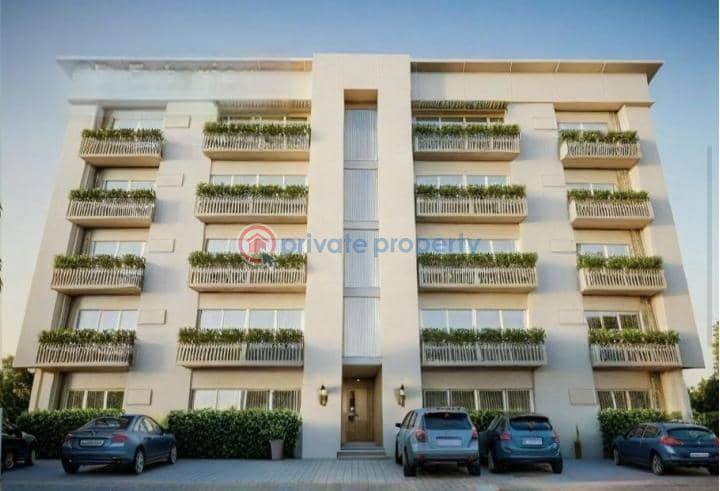 3 bedroom Block Of Flats For Sale Yaba, Yaba Lagos - 1