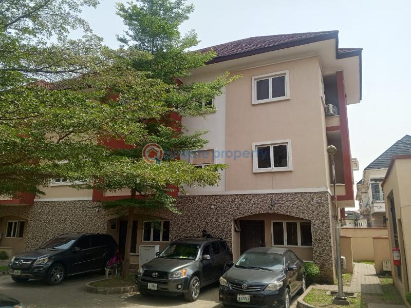 3 bedroom Terraced Duplex For Rent Lekki Lagos