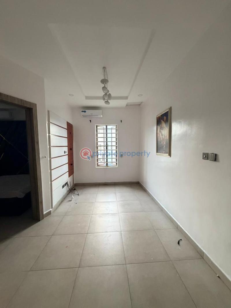 1 bedroom Mini Flat For Rent Dpkay Estate Orchid Road Lekki Lagos - 3