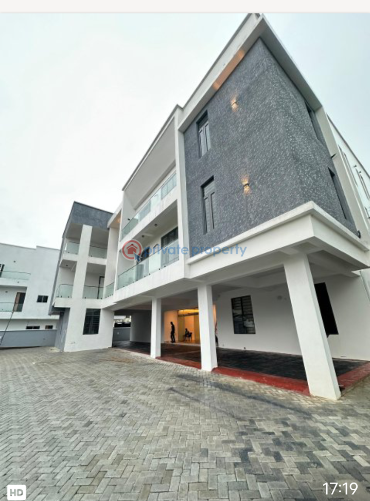 3 bedroom Block Of Flats For Sale Osapa London Lekki Lagos - 0
