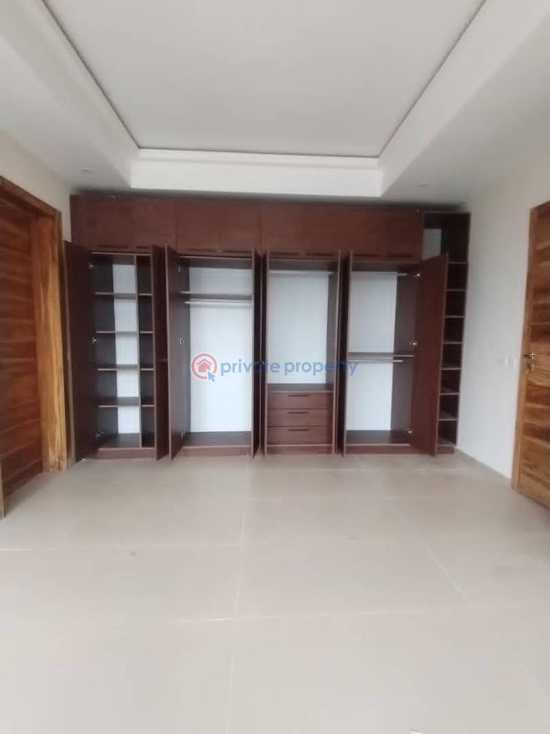 2 bedroom Block Of Flats For Rent Adeola Odeku Victoria Island Lagos - 3