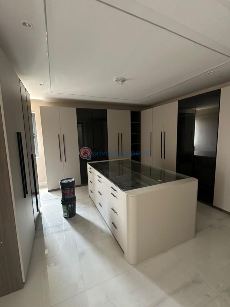 5 bedroom Detached Duplex For Sale Banana Island Ikoyi Lagos - 13