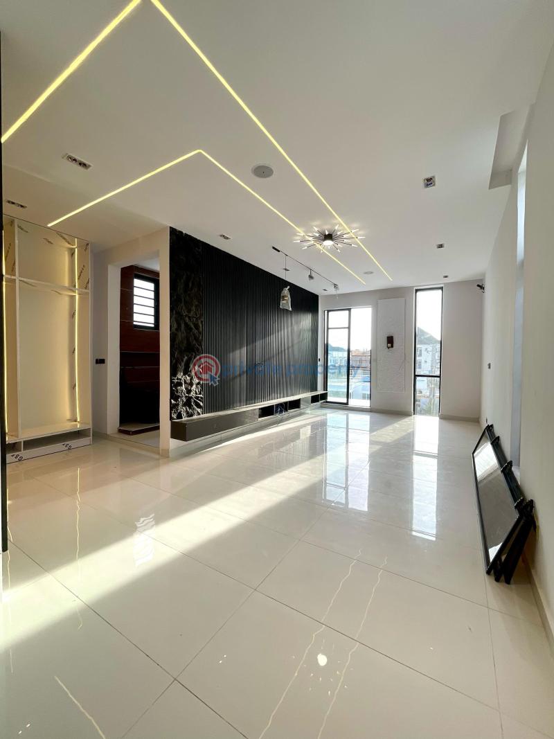 5 bedroom Detached Duplex For Sale Ikota Lekki Lagos - 12