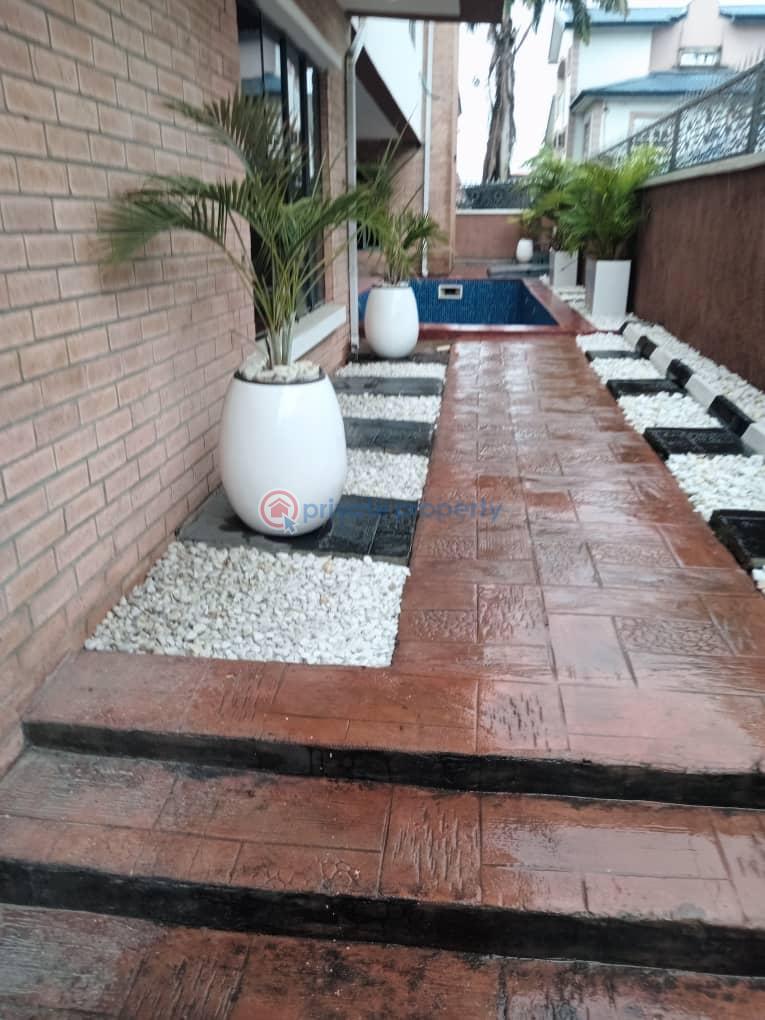 5 bedroom Detached Duplex For Sale Lekki Phase 1, Lekki Lagos - 6
