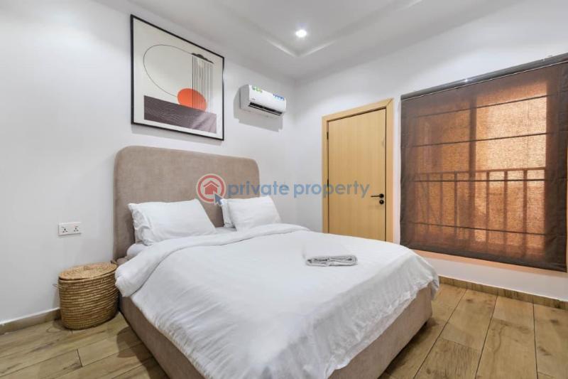 1 bedroom Block Of Flats Short let Lekki Phase 1 Lagos - 4