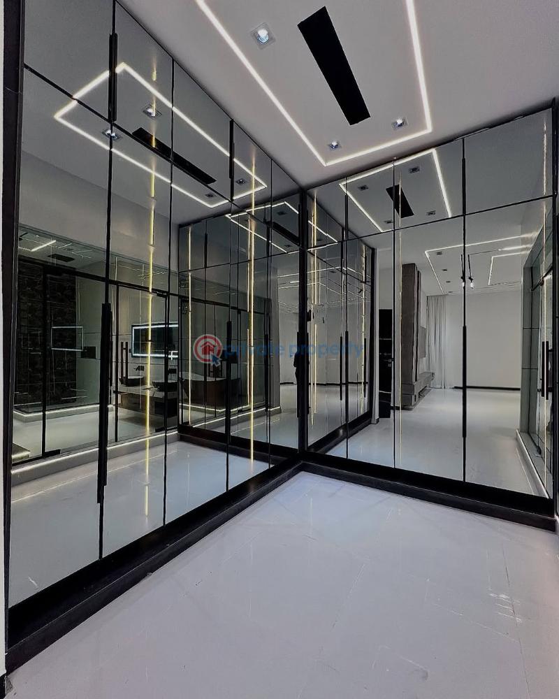 5 bedroom Detached Duplex For Sale Lekki Conservation Road Chevron Drive Lekki Lagos - 4