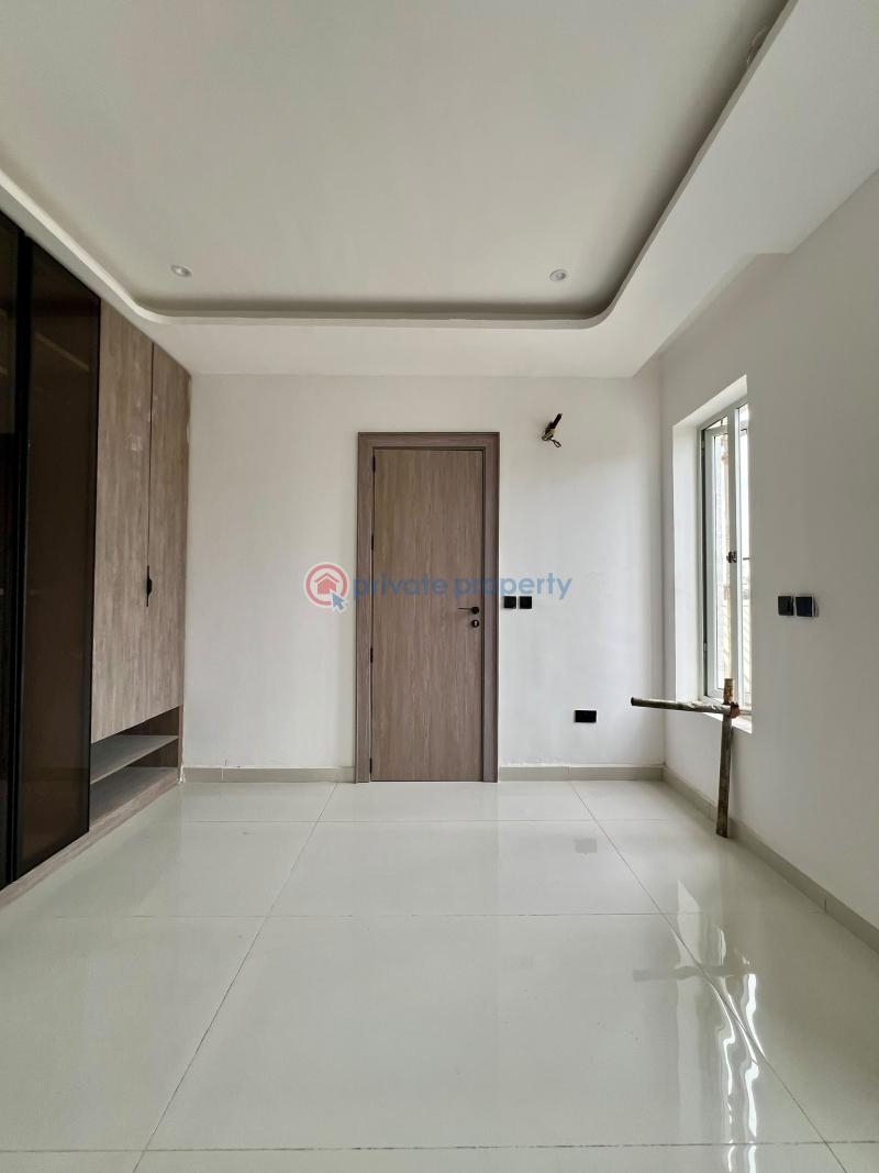 2 bedroom Flat & Apartment For Sale Lekki Phase 1 Lagos - 2