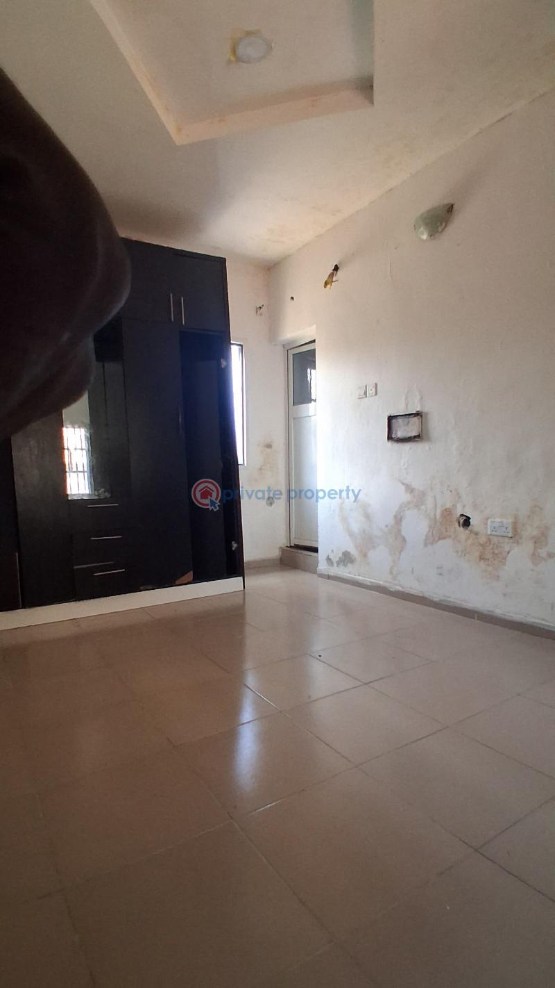 2 bedroom Flat & Apartment For Rent Off Alasia Bus Stop Okera Nla Ajah Lagos - 10